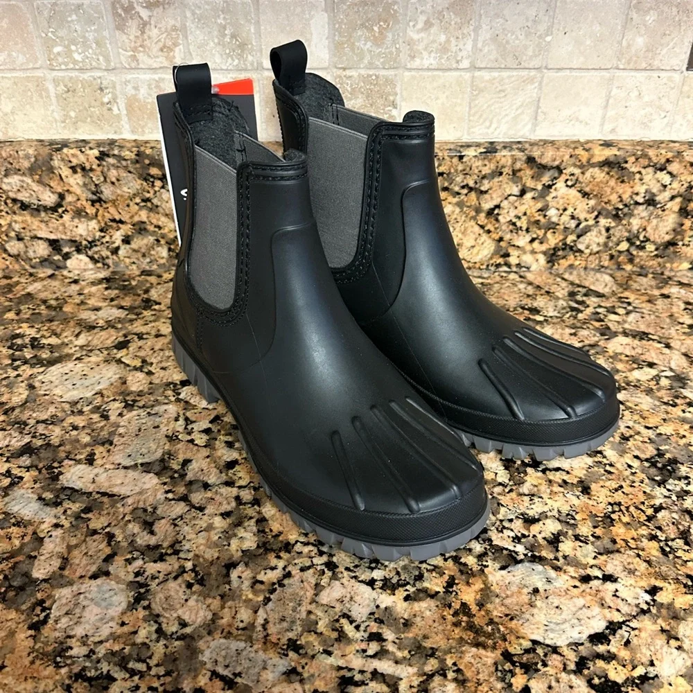 Cougar Tangent Chelsea Rain boots‎ Sz 9